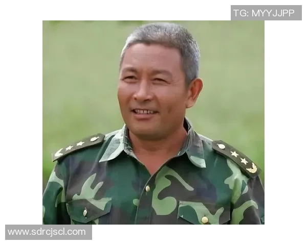 马塞克：从草根到绿茵传奇的成长之路与辉煌成就